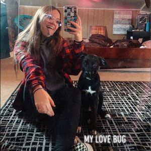 Meet your Posher, Alyssa